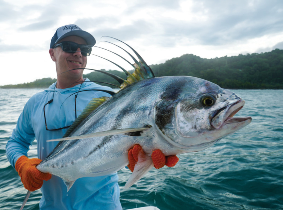 Live bait is the most effective for catching Costa Rica roosterfish but flies and poppers work, too. 